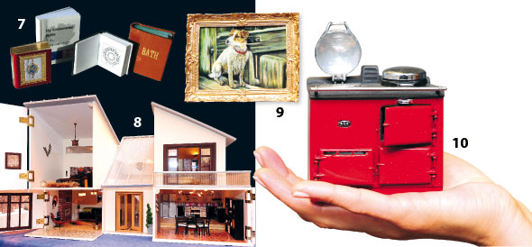 7 Tiny books 8 A miniature contemporary home 9 Even tiny artwork was painted 10 A miniature handheld Aga