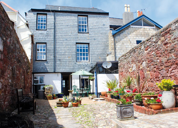Property-Aug01-02-590